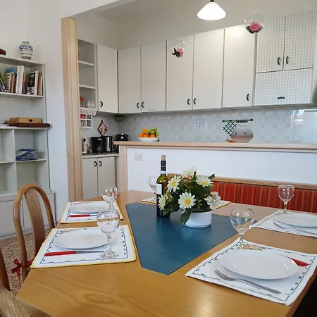 Apartment Il Nido Del Merlo Parcheggio E Giardino Verbania